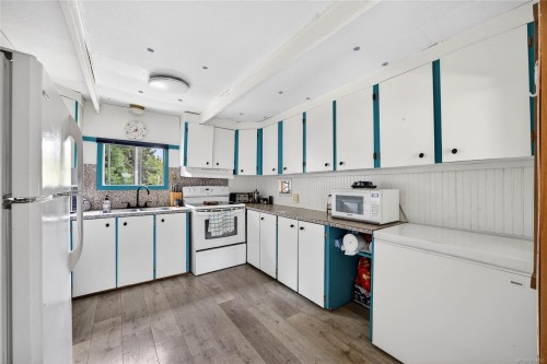 104 Mobrae Ave, Salt Spring, BC 