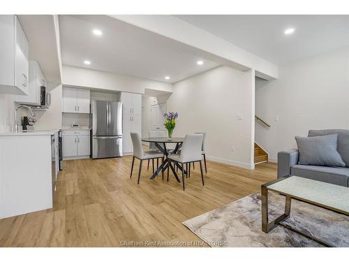 54 Magnolia Lane, Chatham, ON 