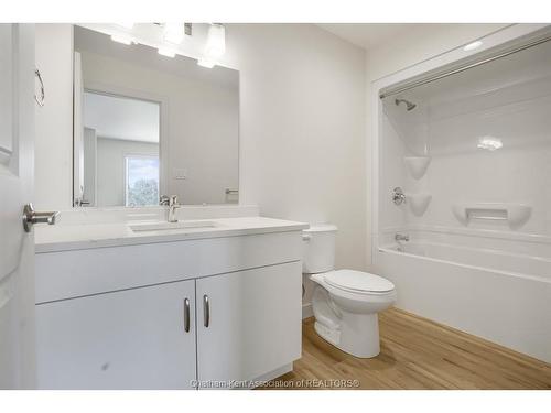54 Magnolia Lane, Chatham, ON 