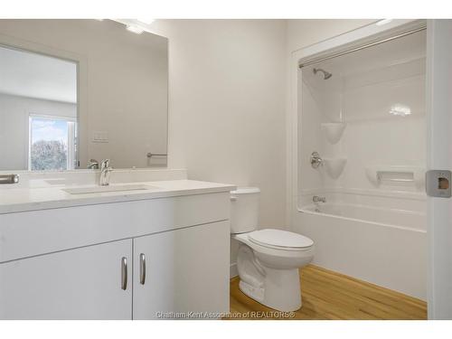 54 Magnolia Lane, Chatham, ON 