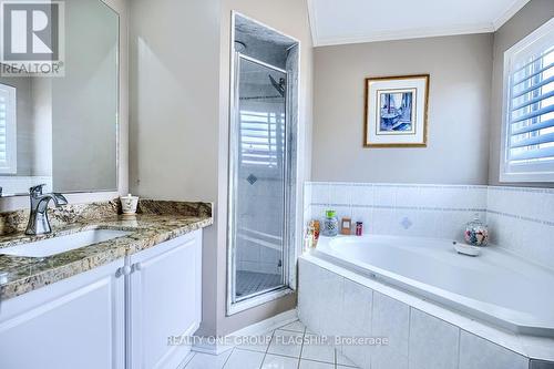 5846 Tenth Line W, Mississauga, ON - Indoor Photo Showing Bathroom