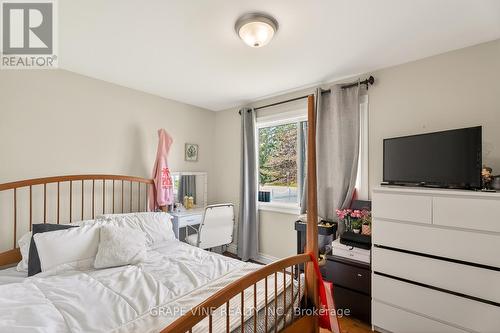 46 Macfarlane Road, Ottawa, ON - Indoor Photo Showing Bedroom