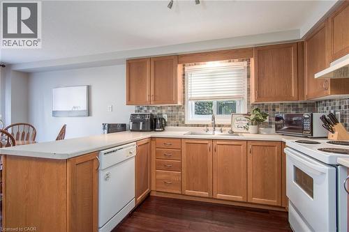 973 Atlantic Boulevard, Waterloo, ON - Indoor Photo Showing Kitchen