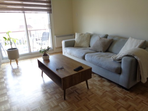 Living Room - 8874 Boul. Provencher, Montréal (Saint-Léonard), QC - Indoor Photo Showing Living Room