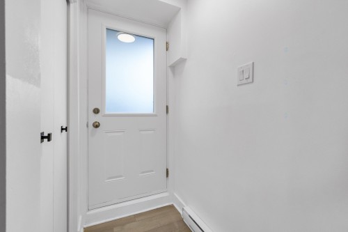 Entry - 5725A Av. Lockwood, Côte-Saint-Luc, QC - Indoor Photo Showing Other Room