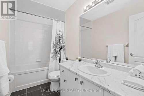 46 Dolobram Trail, Brampton, ON - Indoor Photo Showing Bathroom