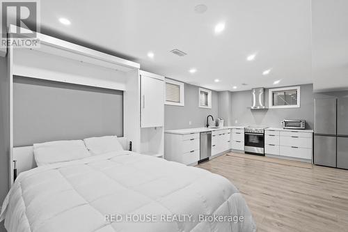 46 Dolobram Trail, Brampton, ON - Indoor Photo Showing Bedroom