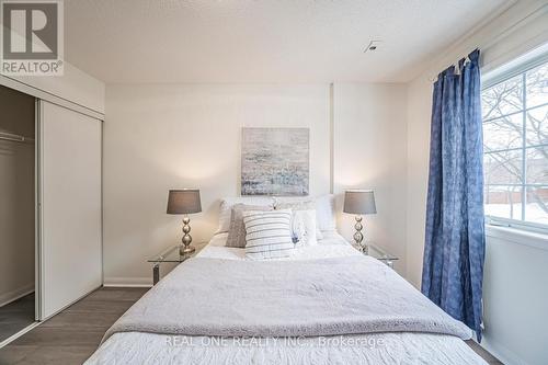 17 - 12 St Moritz Way, Markham, ON - Indoor Photo Showing Bedroom