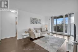 407 - 7811 YONGE STREET Markham, ON L3T 4S3