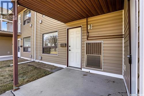 6501 Rochdale Boulevard, Regina, SK - Outdoor With Exterior