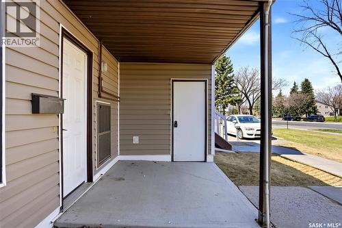 6501 Rochdale Boulevard, Regina, SK - Outdoor With Exterior