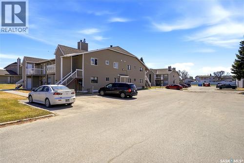 6501 Rochdale Boulevard, Regina, SK - Outdoor