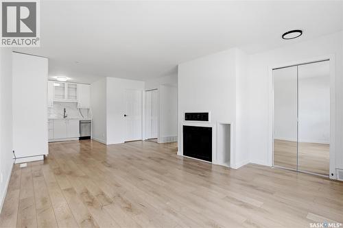 6501 Rochdale Boulevard, Regina, SK - Indoor Photo Showing Other Room