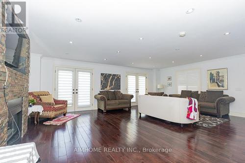 220 Weldrick Road W, Richmond Hill, ON - Indoor Photo Showing Living Room With Fireplace