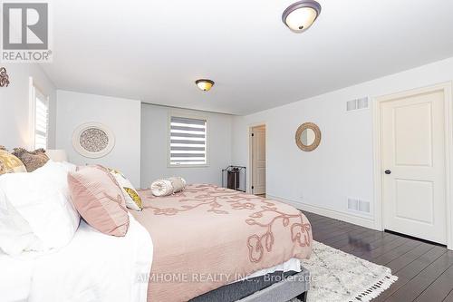 220 Weldrick Road W, Richmond Hill, ON - Indoor Photo Showing Bedroom