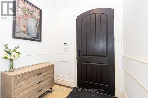 220 Weldrick Road W, Richmond Hill, ON - Indoor Photo Showing Other Room