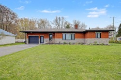 50 Rue Laramée  Lacolle, QC J0L 1L0