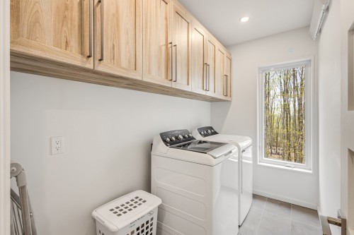 Laundry - 2648 Rue De Champlain, Dunham, QC - Indoor Photo Showing Laundry Room