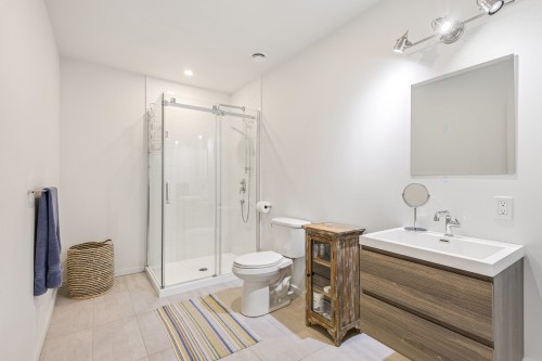 Bathroom - 2648 Rue De Champlain, Dunham, QC - Indoor Photo Showing Bathroom