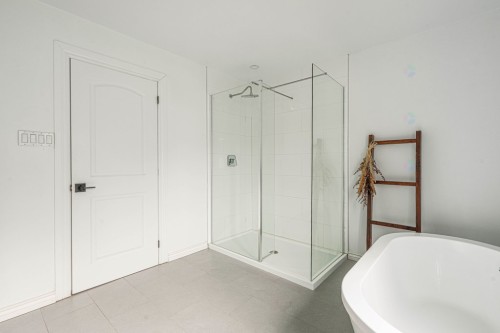 Bathroom - 147 Ch. Denis, Cantley, QC - Indoor Photo Showing Bathroom