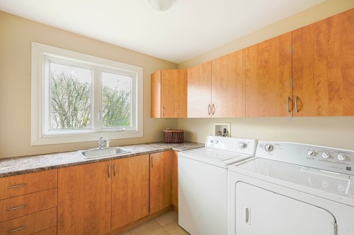 Laundry - 147 Ch. Denis, Cantley, QC - Indoor Photo Showing Laundry Room