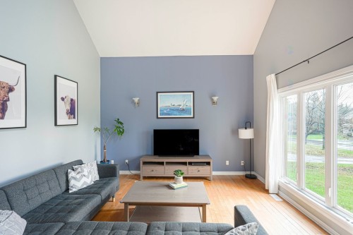 Living Room - 147 Ch. Denis, Cantley, QC - Indoor Photo Showing Living Room