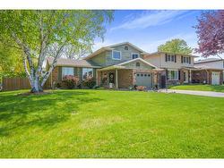 106 UNIVERSITY Drive  Chatham, ON N7L 4V5