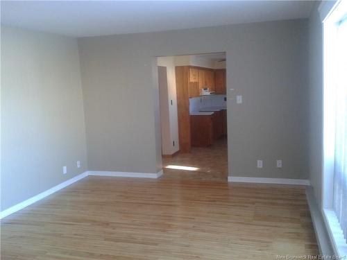 342-344 Main St, Bathurst, NB 