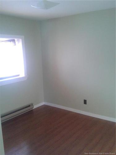 342-344 Main St, Bathurst, NB 