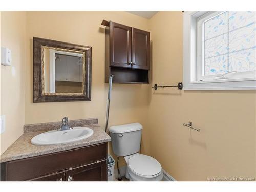 5 Carlson St, Moncton, NB 
