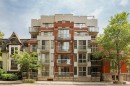 Front of Structure - 204-1455 Rue Towers, Montréal (Ville-Marie), QC  - Outdoor With Balcony With Facade 
