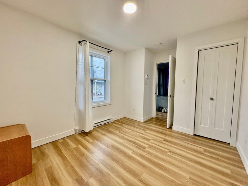 Master Bedroom - 101-227 Rue St-Jacques, Saint-Jean-Sur-Richelieu, QC - Indoor Photo Showing Other Room