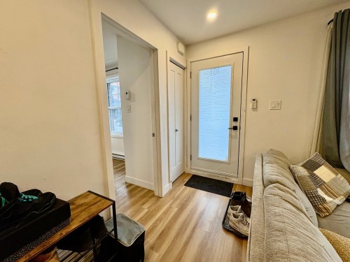 Mud Room - 101-227 Rue St-Jacques, Saint-Jean-Sur-Richelieu, QC - Indoor Photo Showing Other Room
