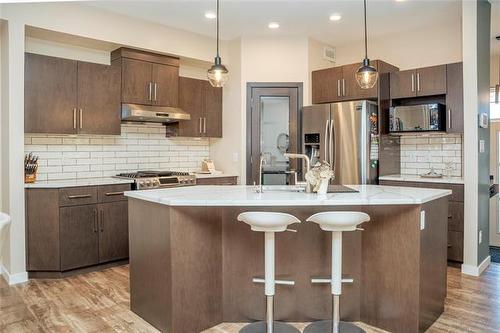 77 Kestrel Way, Winnipeg, MB 