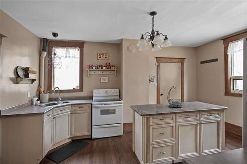 253 Macdonald Ave, Warren, MB 