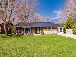 448 ISAAC STREET South Bruce Peninsula, ON N0H 2T0