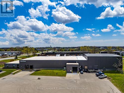 1523 Bell Mill Side Road, Tillsonburg, ON 
