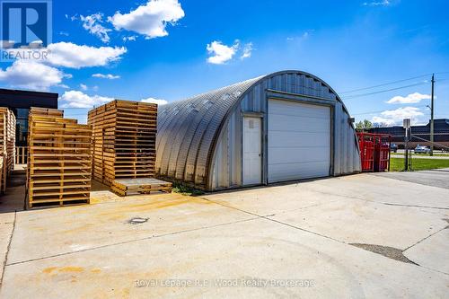 1523 Bell Mill Side Road, Tillsonburg, ON 
