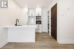 5 - 108 ENDERBY ROAD Toronto, ON M4E 2S5