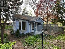 121 BARKER STREET  London East (East C), ON N5Y 1X9