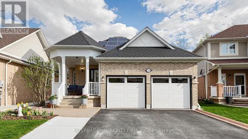 14 STUART AVENUE  Barrie, ON L4M 0A1