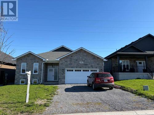 812 WINDERMERE DRIVE  Kingston (City Northwest), ON K7P 0N5