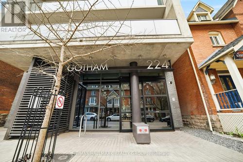 1009 - 224 Lyon Street N, Ottawa, ON - Outdoor