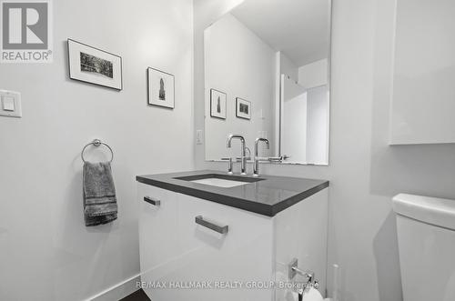 1009 - 224 Lyon Street N, Ottawa, ON - Indoor Photo Showing Bathroom