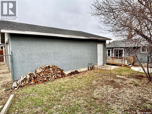 3805 Diefenbaker Drive, Saskatoon, SK - Outdoor With Deck Patio Veranda