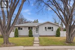 1663 Alexandra AVENUE  Saskatoon, SK S7K 3C4