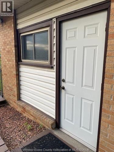 3331 Glenwood Avenue, Windsor, ON - Outdoor With Exterior
