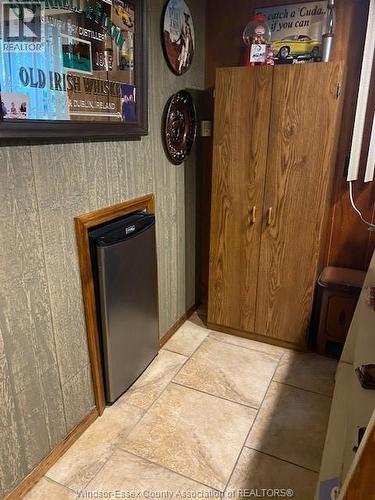 3331 Glenwood Avenue, Windsor, ON - Indoor Photo Showing Other Room