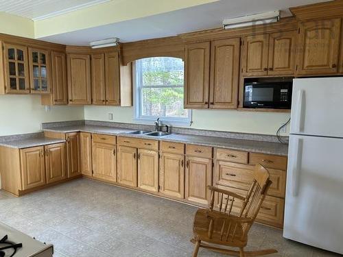 7613 Highway 215, Cambridge, NS 