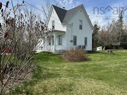 7613 Highway 215  Cambridge, NS B0N 2R0